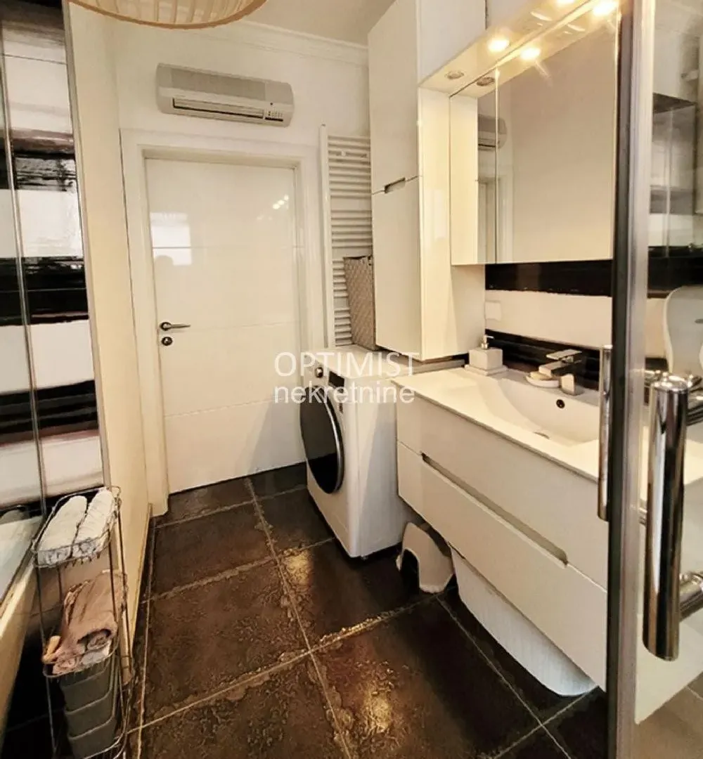 Sale, three bedroom apartment, 88m², Voždovac Sve Podlokacije, Beograd