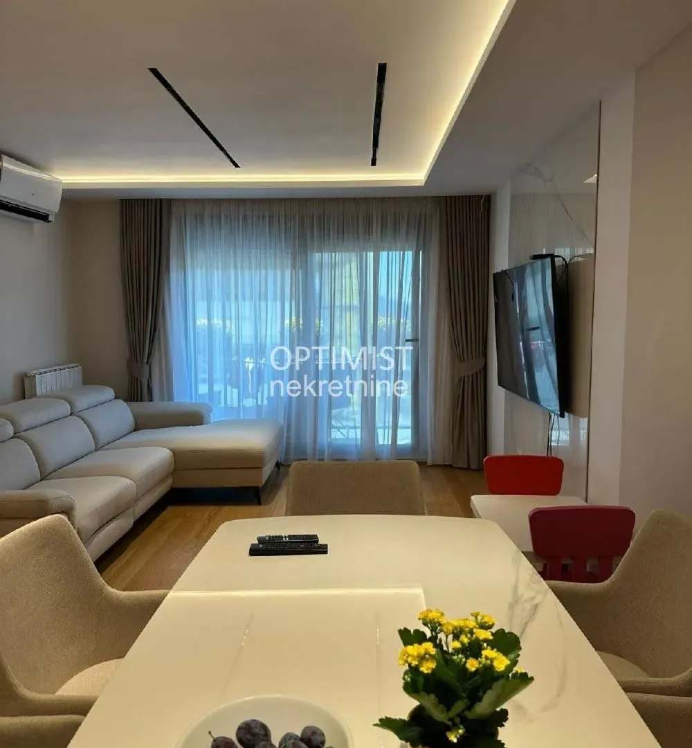 Prodaja, trosoban stan, 68m², Vidikovački venac, Rakovica