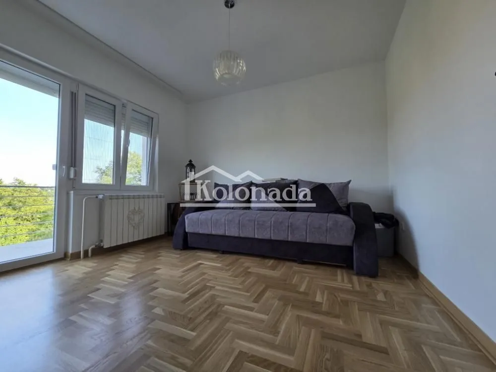 Sale, house, 260m², Sopot, Beograd
