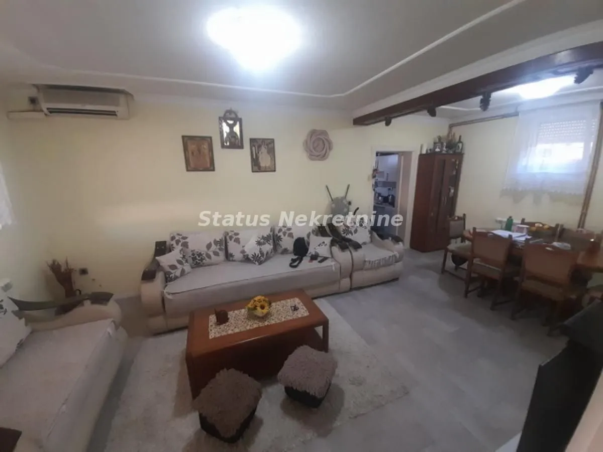 Prodaja, kuća, 64m², Futog, Novi Sad Sve Podlokacije