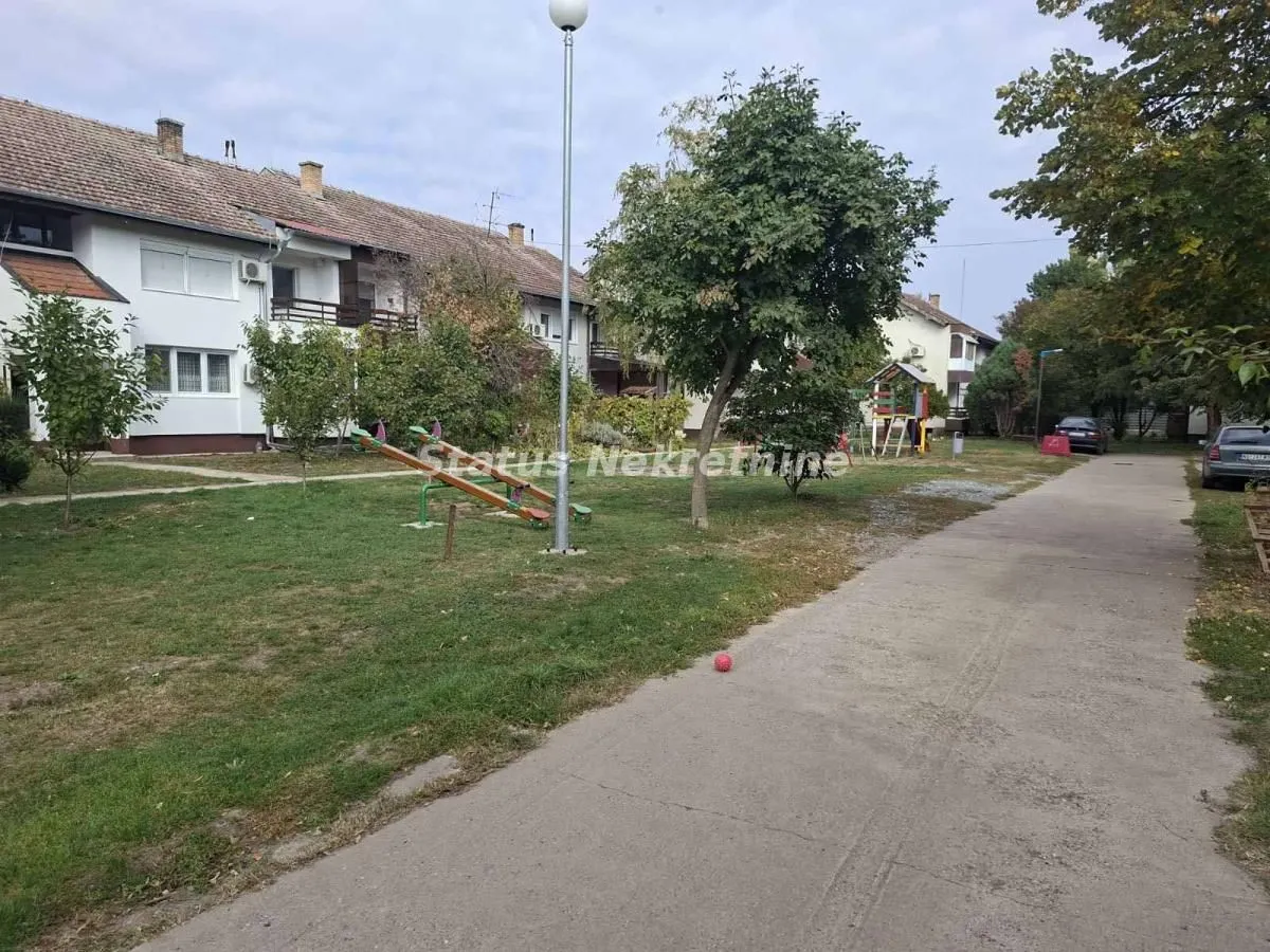 Prodaja, dvosoban stan, 63m², Temerin, Novi Sad