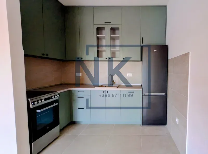 Izdavanje, jednosoban stan, 45m², Pobrežje, Podgorica