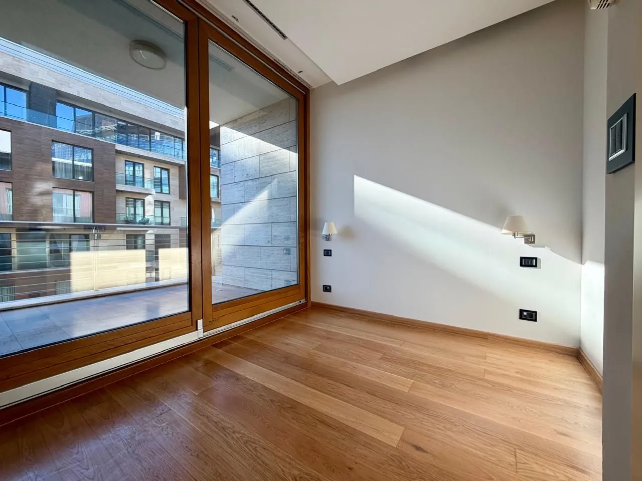 Rent, two bedroom apartment, 105m², Kod Capital Plaze, Podgorica