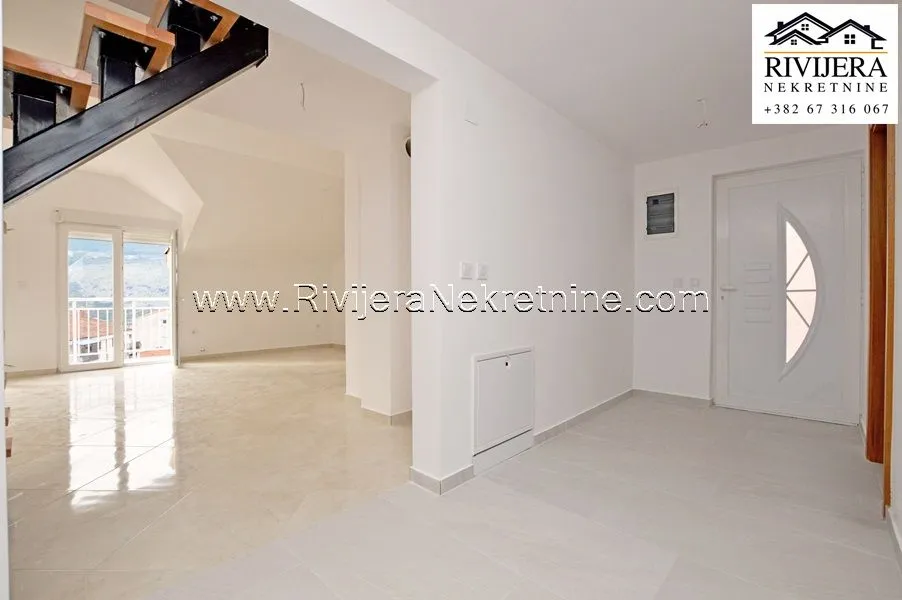 Prodaja, trosoban stan, 115m², Igalo, Herceg Novi