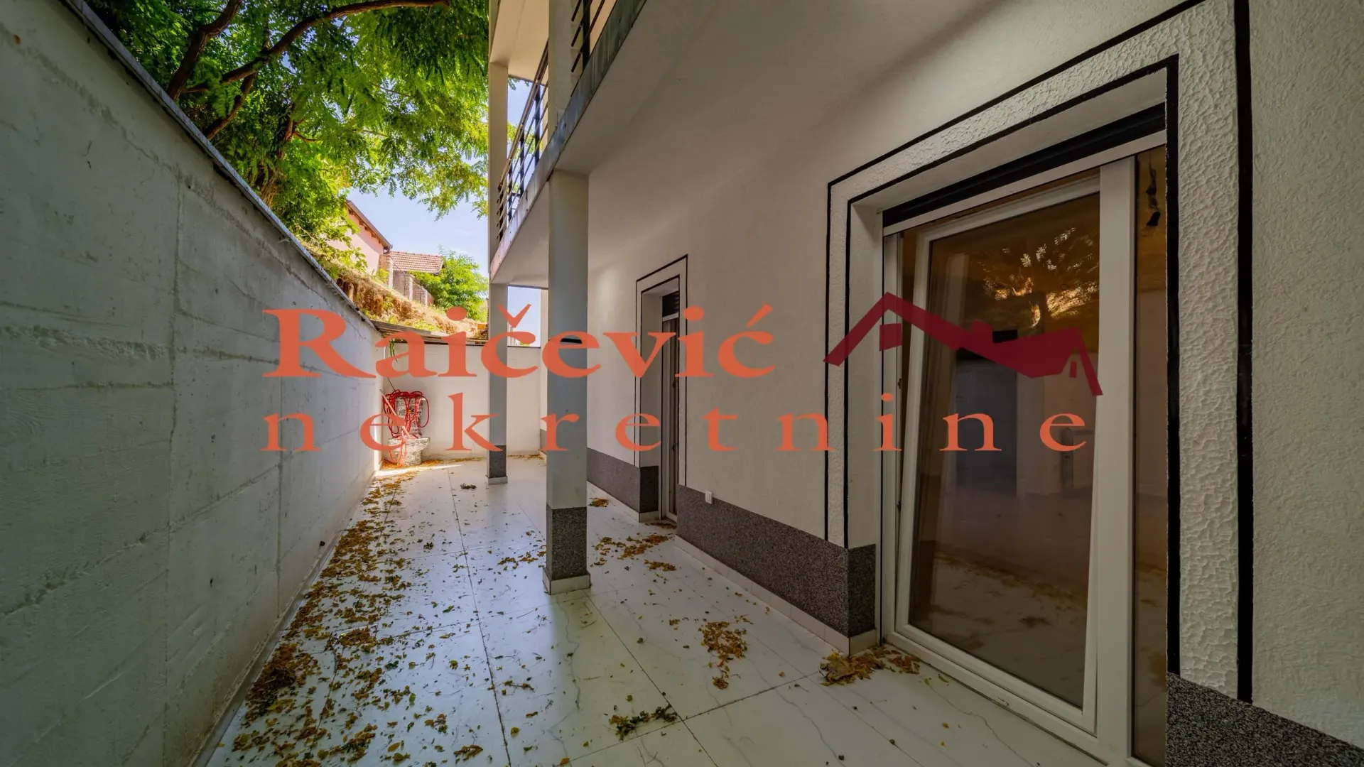 Prodaja, trosoban stan, 95m², Grocka, Beograd