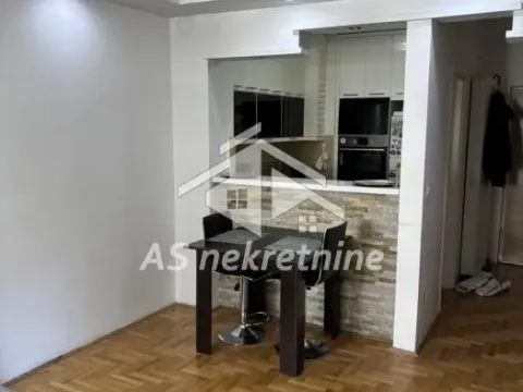 Izdavanje, stan, 42m², Novi Beograd Blok 72, Novi Beograd Sve Podlokacije - image 3