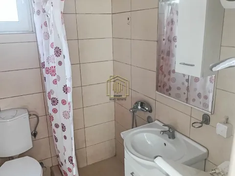 Izdavanje, kuća, 32m², Spuž, Danilovgrad - image 5