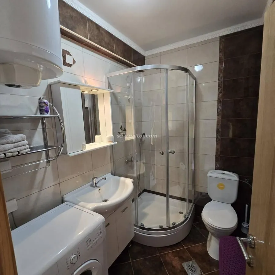 Rent, one bedroom apartment, 50m², Centar, Tivat