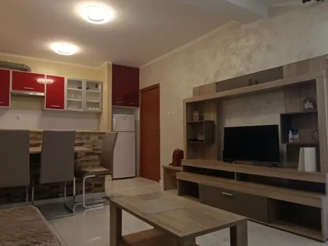 Izdavanje, stan, 52m², Budva, Crna Gora - image 2