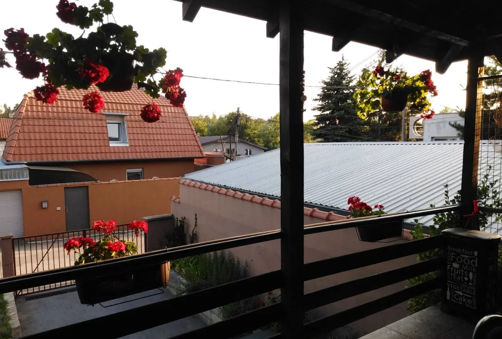 Prodaja, kuća, 250m², Dušanovac, Voždovac Sve Podlokacije