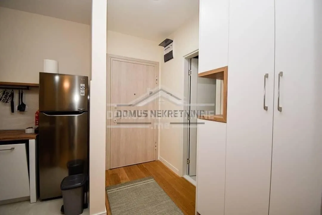 Rent, one bedroom apartment, 43m², Central Point, Podgorica