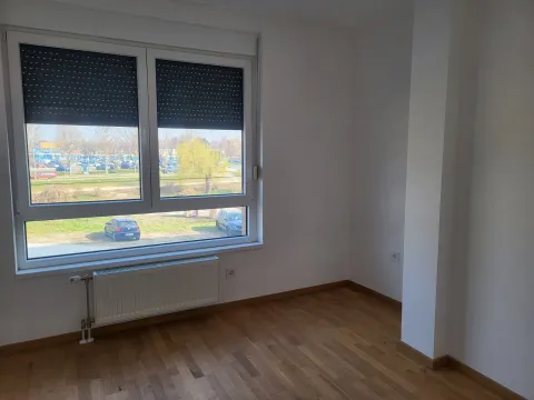 Prodaja, četvorosoban stan, 87m², Bulevar patrijarha Pavla, Novi Sad Sve Podlokacije - image 11