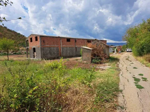 Sale, house, 526m², Pričelje, Podgorica - image 3