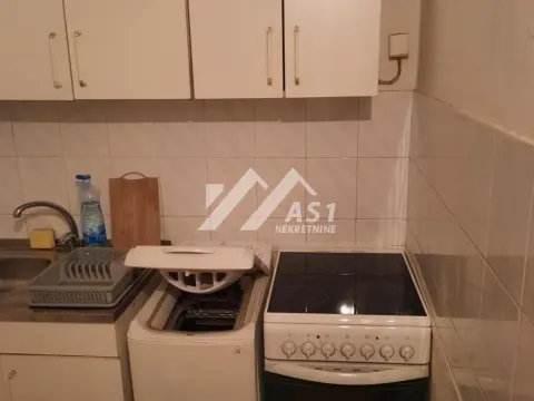 Izdavanje, dvosoban stan, 50m², Centar, Novi Sad - image 5