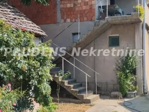 Sale, house, 300m², Dobanovci, Surčin - image 3