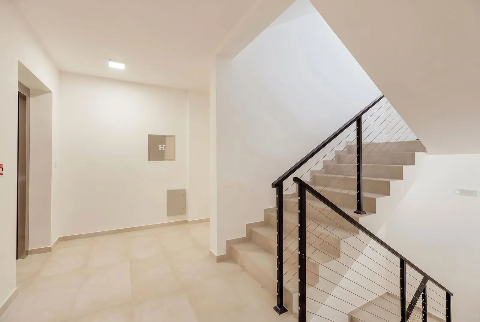 Prodaja, trosoban stan, 100m², Igalo, Herceg Novi
