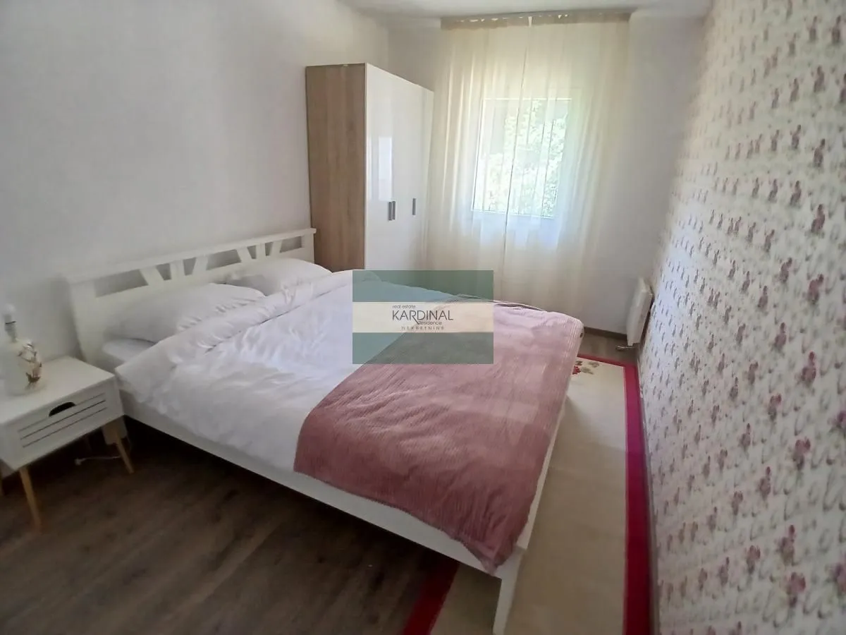 Prodaja, trosoban stan, 76m², Solaris, Jagodina