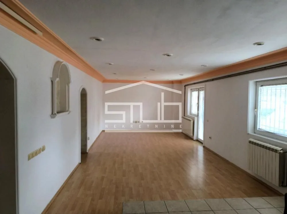 Sale, three bedroom apartment, 89m², Zvezdara Sve Podlokacije, Beograd