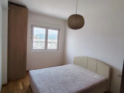 Izdavanje, jednosoban stan, 48m², Tuški Put, Podgorica - image 6