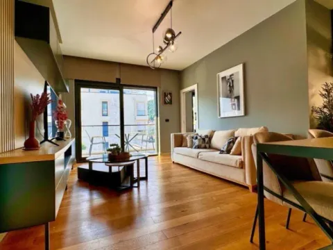 Prodaja, dvosoban stan, 60m², Donja Lastva, Tivat