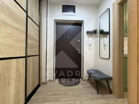Prodaja, dvosoban stan, 75m², Stara Varoš, Podgorica - image 19