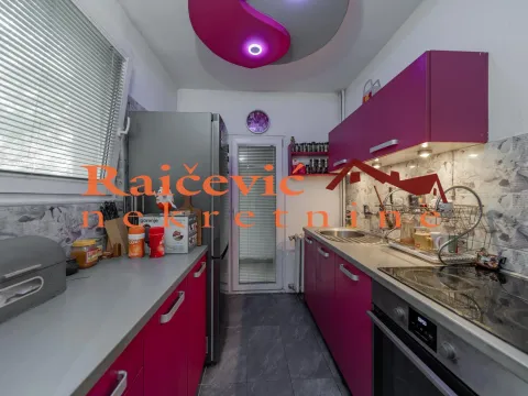 Sale, three bedroom apartment, 98m², Novi Beograd Sve Podlokacije, Beograd - image 9