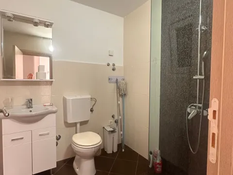 Sale, house, 180m², Centar, Ulcinj - image 14