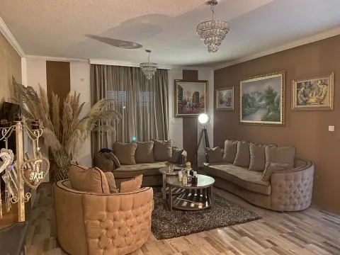 Rent, apartment, 170m², Gorica C, Podgorica - image 1