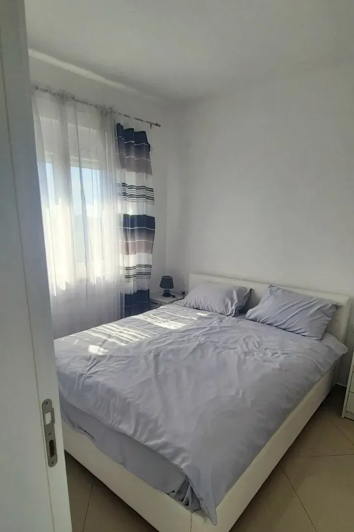 Rent, two bedroom apartment, 84m², Šušanj, Bar