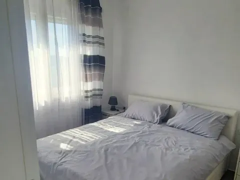 Rent, two bedroom apartment, 84m², Šušanj, Bar - image 5