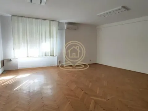 Rent, office space, 500m², Stari Grad, Beograd - image 8