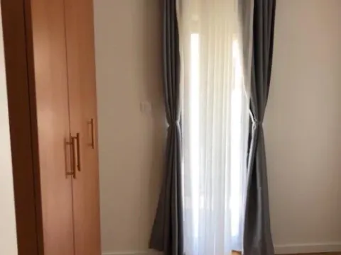 Izdavanje, dvosoban stan, 72m², Vezirov Most, Podgorica - image 7