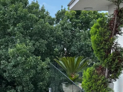 Prodaja, trosoban stan, 117m², Centar, Loznica - image 2