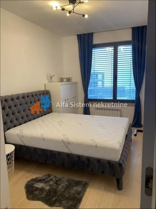 Rent, three bedroom apartment, 70m², Stari Grad, Beograd