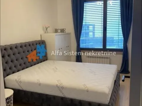 Rent, three bedroom apartment, 70m², Stari Grad, Beograd - image 17