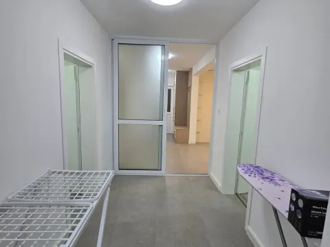 Izdavanje, dvosoban stan, 100m², Zabjelo, Podgorica - image 11