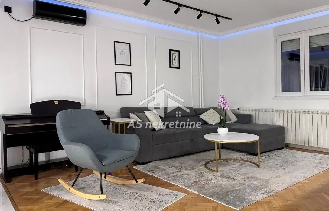 Izdavanje, dvosoban stan, 68m², Vukov Spomenik, Zvezdara Sve Podlokacije