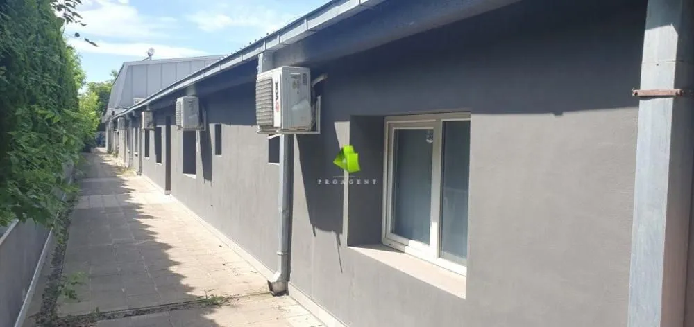Rent, office space, 520m², Medijana, Niš
