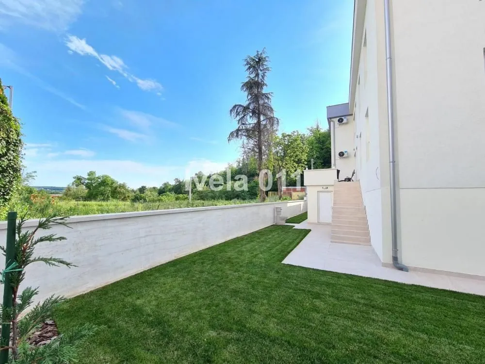 Sale, four bedroom apartment, 180m², Savski Venac, Beograd