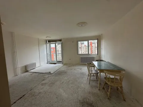 Prodaja, trosoban stan, 77m², Banjica, Voždovac Sve Podlokacije - image 12