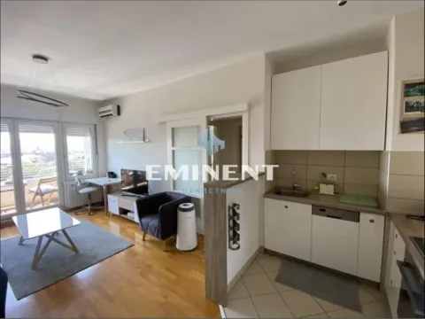 Izdavanje, dvosoban stan, 45m², Crveni Krst, Beograd - image 4