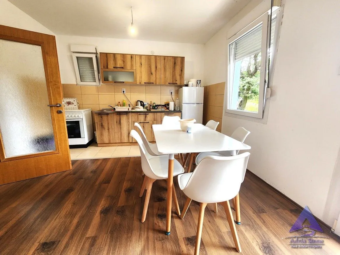 Sale, house, 146m², Markovići, Budva