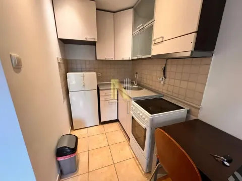 Rent, one bedroom apartment, 34m², Bulevar Evrope, Novi Sad Sve Podlokacije - image 4