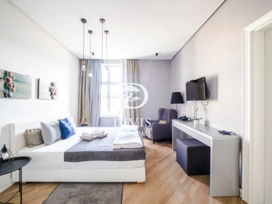 Sale, three bedroom apartment, 74m², Stari Grad, Beograd