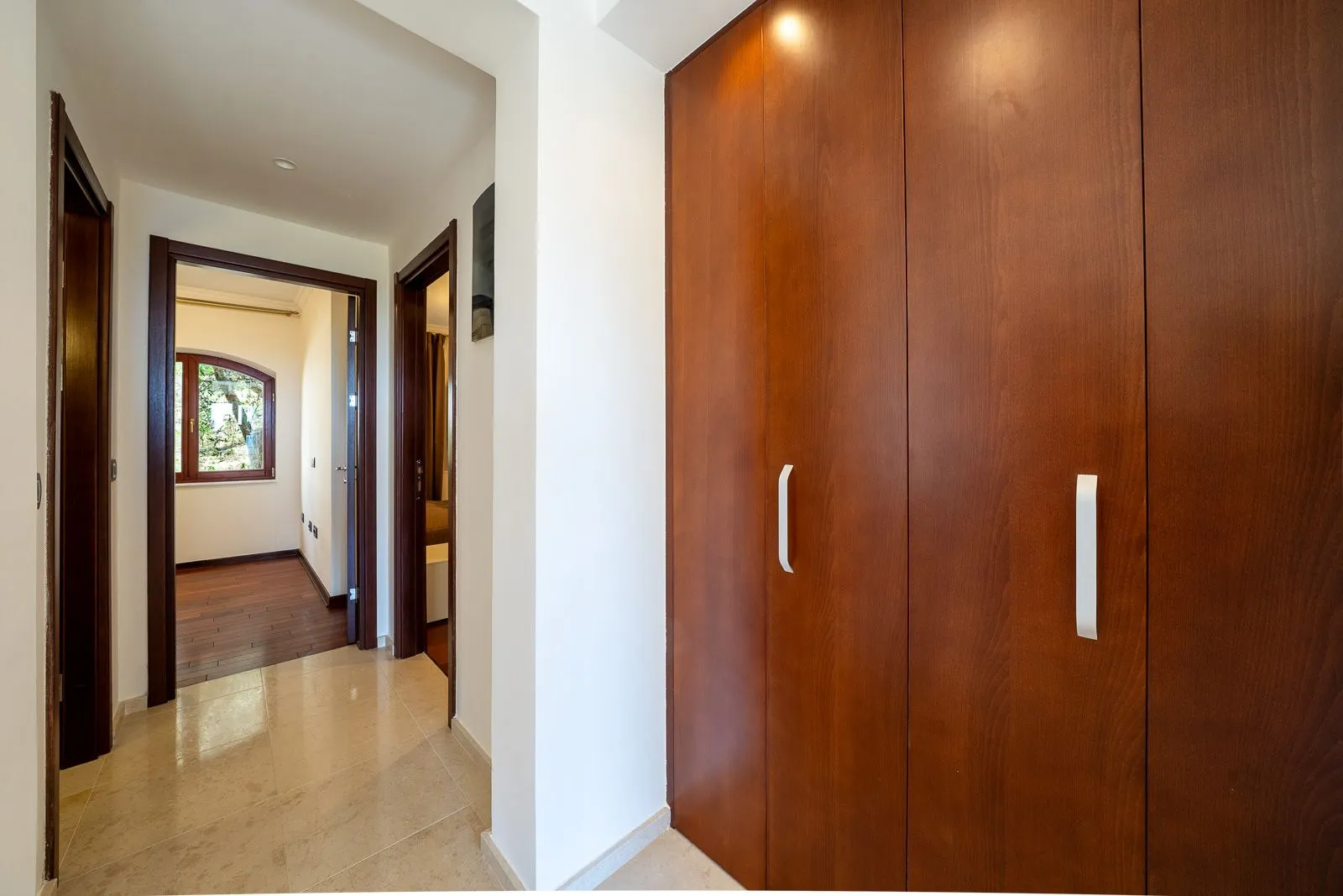 Sale, three bedroom apartment, 86m², Petrovac, Budva