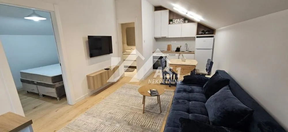 Izdavanje, dvosoban stan, 40m², Podbara, Novi Sad Sve Podlokacije