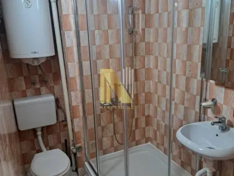Izdavanje, dvosoban stan, 51m², Železnička Stanica, Novi Sad Sve Podlokacije - image 7
