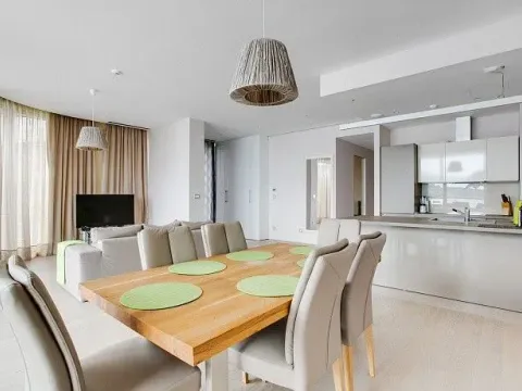 Prodaja, dvosoban stan, 156m², Budva, Crna Gora - image 14