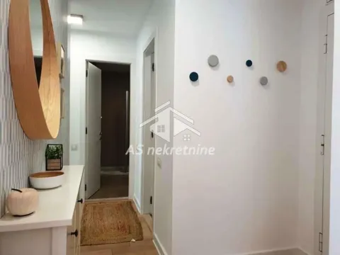 Izdavanje, trosoban stan, 72m², Novi Beograd Blok 67, Novi Beograd Sve Podlokacije - image 20