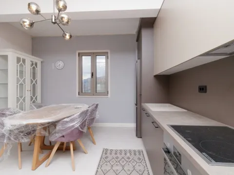 Prodaja, stan, 85m², Porto Montenegro, Tivat - image 3